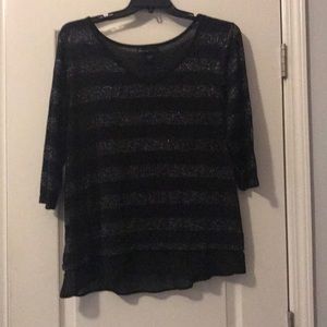 3/4 inch sleeve black and silver glitter top